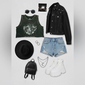 Hollister Dreamers Tour Graphic Crop Top Tank - Acid Wash Dark Grey